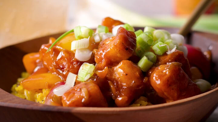 Công thức làm món Chilli Paneer chuẩn Ấn Độ tại nhà hàng Red Chilli