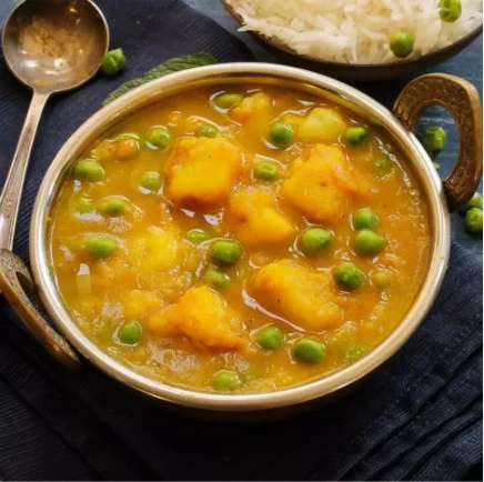Aloo Matar – Món Cà Ri Chay Ấn Độ Đậm Đà Hương Vị