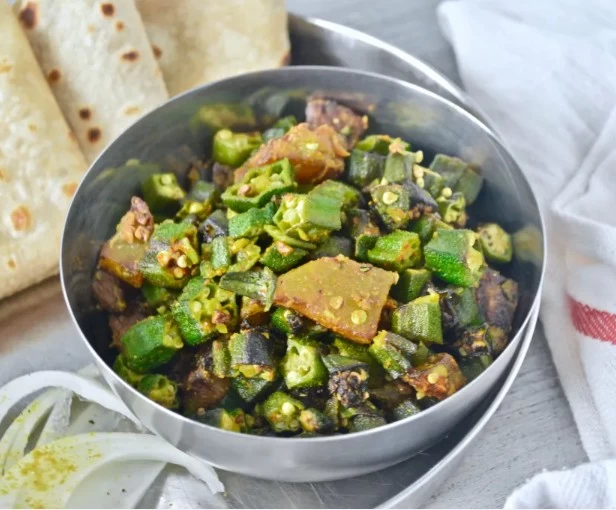 Aloo Bhindi Bhurji: Một món ăn Ấn Độ đầy hương vị