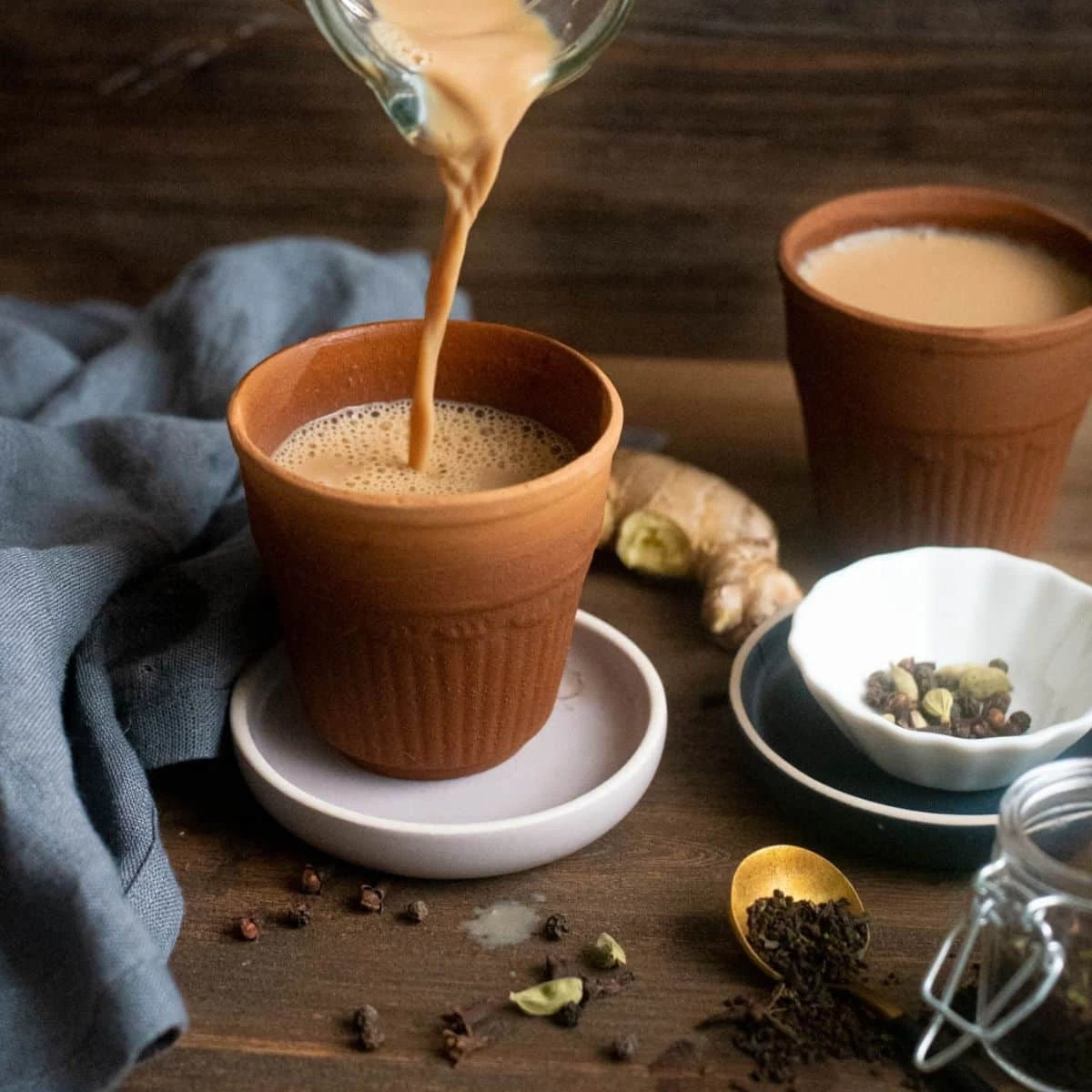 Trà Masala thức uống đặc trưng mang đậm linh hồn ẩm thực Ấn Độ.